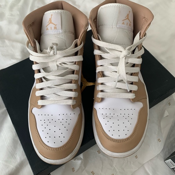 Air Jordan 1 mid - Picture 3 of 5